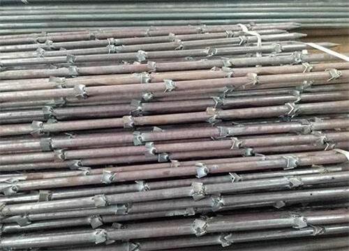 庆安隧道钢花管